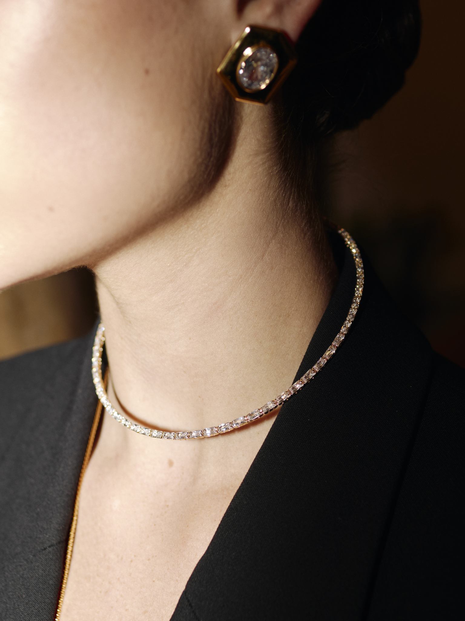 Серьги Crystal шестиугольники с овальными камнями в ободковом касте