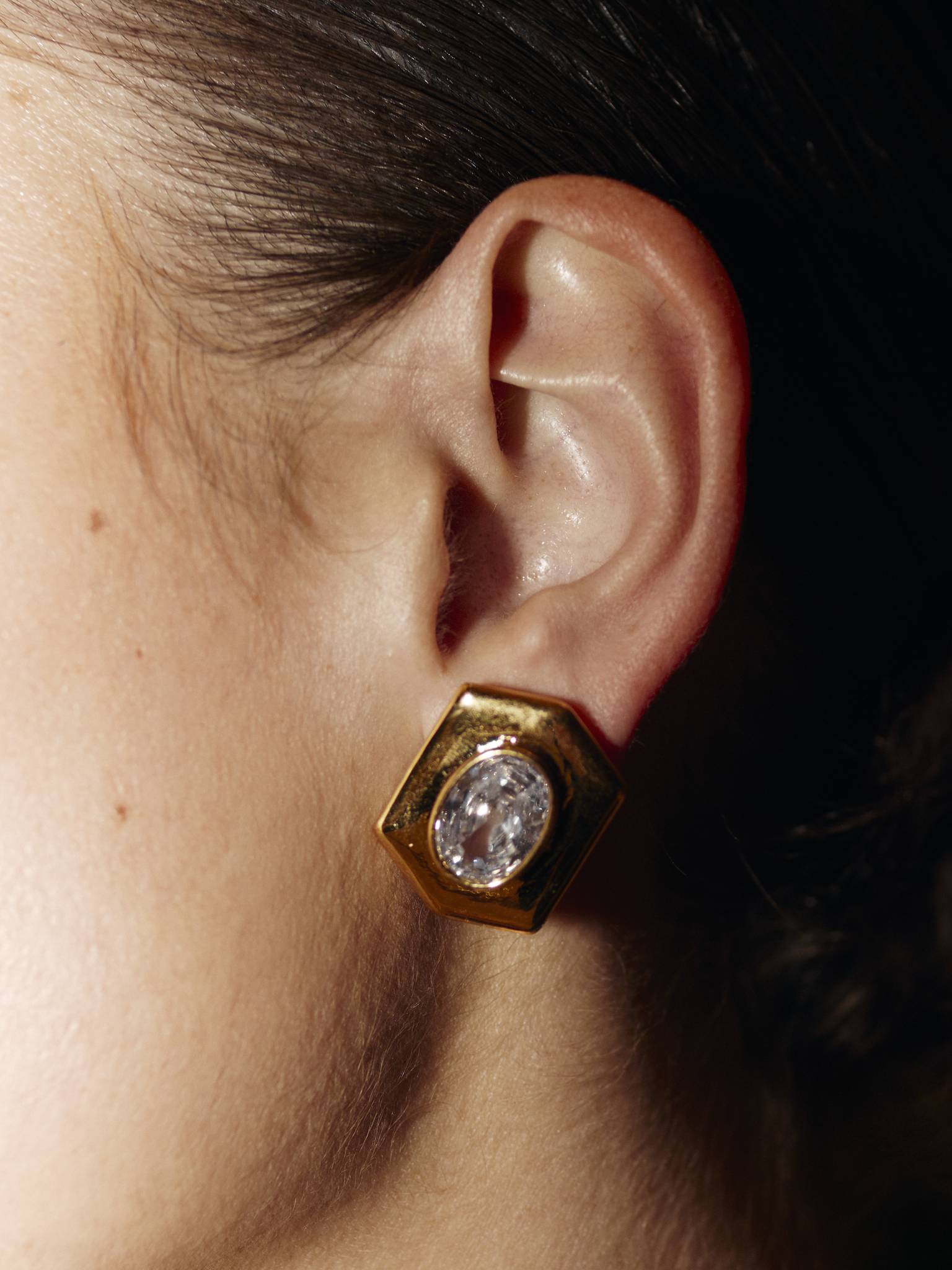 Серьги Crystal шестиугольники с овальными камнями в ободковом касте