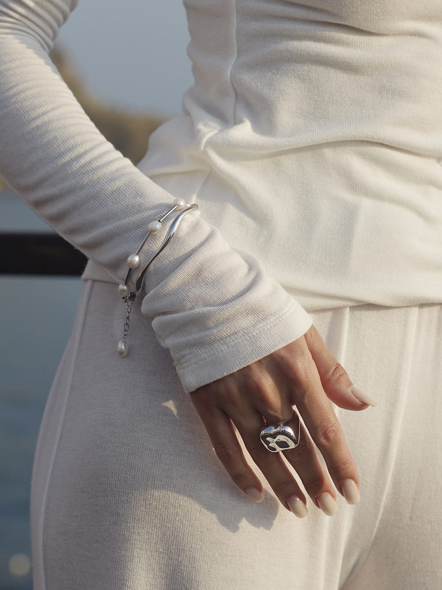 Браслет Pearl с жемчугом и трубочками из металла