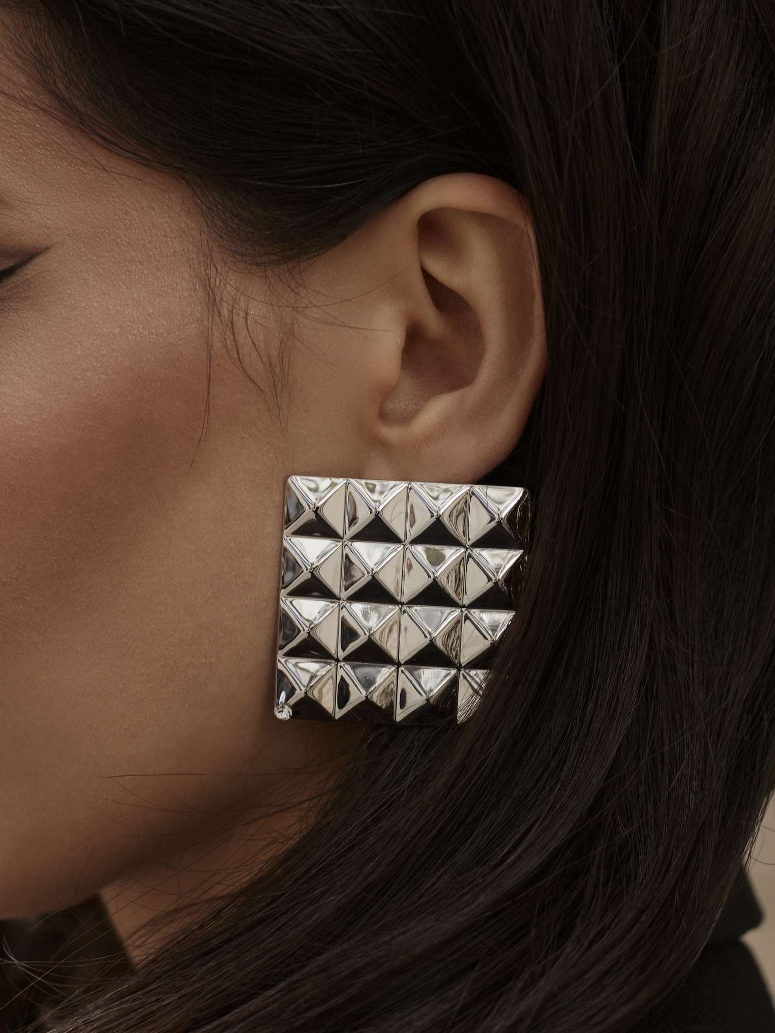 Серьги Geometry рефленые с фианитом